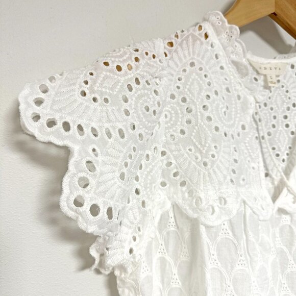 Adiva Eyelet Tassel Tie Flutter Sleeve Top - Picture 4 of 8